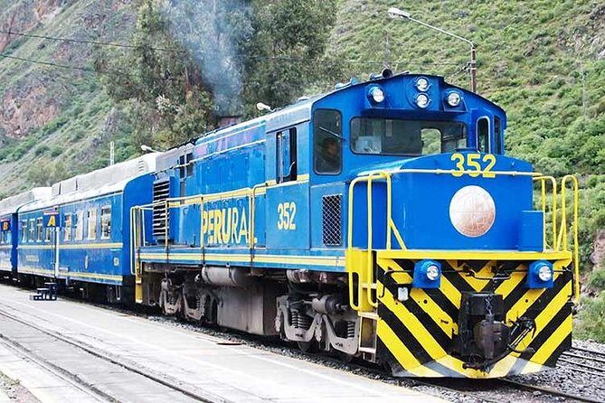 1 Day Machu Picchu Tour From Cusco - Ollantaytambo to Aguas Calientes by train: Vistadome vs Expedition