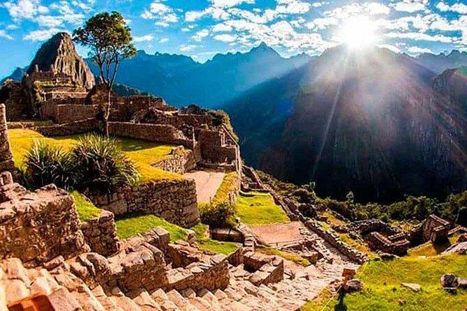 1 Day Machu Picchu Tour From Cusco - Return train to Ollantaytambo and drop-off back in Cusco