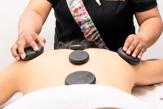 1 Hour Private Inka Thai Mix Massage - Aromatic Herbal Oils: When Relaxation Becomes Part of the Treatment