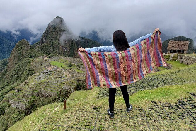 2.5hr Guided Tour of Machu Picchu with top-rated Private Guide - Historic Sanctuary highlights: temples, terraces, and what they meant