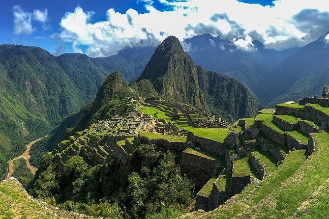 2 Day Hiking Short Inca Trail to Machu Picchu - A 2-day Inca finish at Sun Gate (and why this format works)