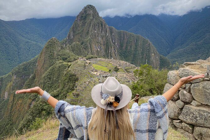 2-Day Machu Picchu Tour by train from Cusco ( All included ) - Who should book this train-and-hotel Machu Picchu plan