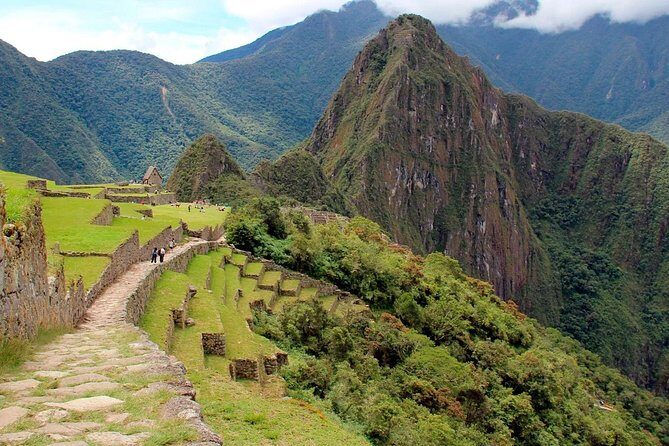 2-Day Private Short Inca Trail to Machu Picchu - Price and value: what $570 buys you in real terms
