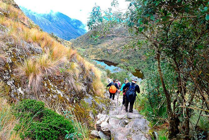 2-Day Private Tour of the Inca Trail to Machu Picchu - Inti Punku: First Panoramic Machu Picchu Moments
