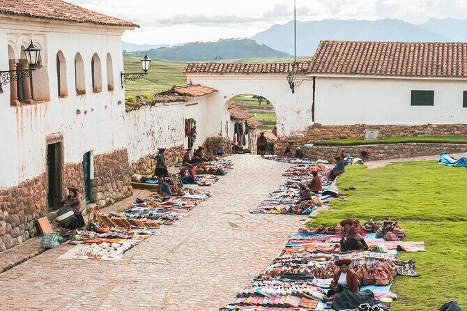 2 Day Sacred Valley and Machu Picchu Guided Tour from Cusco - The train ride back and the final return to Cusco
