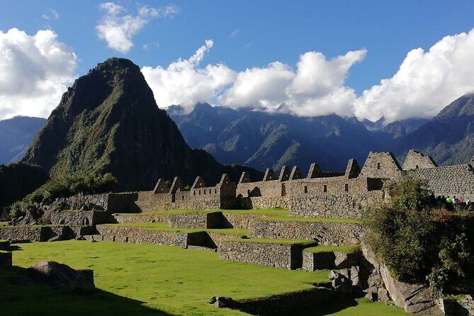 2-Day Sacred Valley Machu Picchu by Train with Llama Experience - Aguas Calientes Overnight in a 3-Star Hotel (Why It’s Worth It)