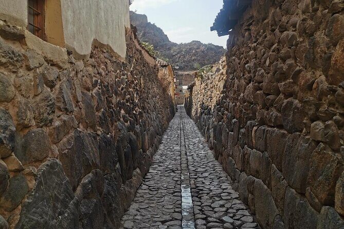 2-Day Sacred Valley Machu Picchu by Train with Llama Experience - Historic Sanctuary of Machu Picchu: Your Long Guided Day