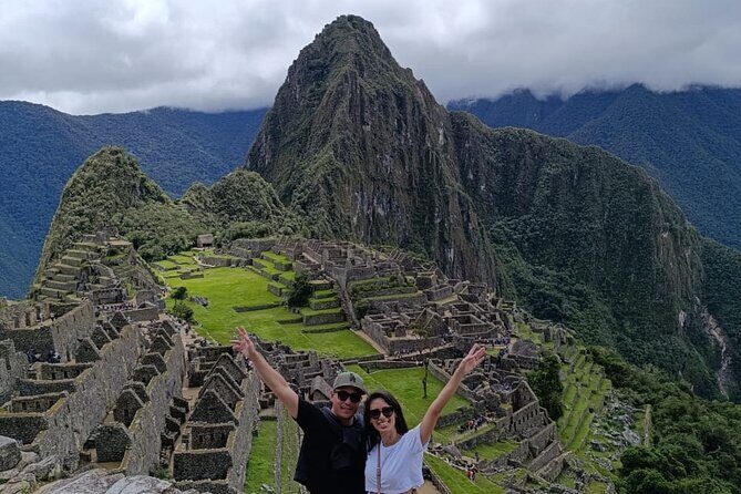 2-Day Sacred Valley & Machu Picchu Tour by Train from Cusco - Quick takeaways