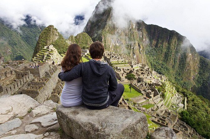 2-Day Short Inca Trail Hike to Machu Picchu - Inti Punku (Sun Gate): your first Machu Picchu view
