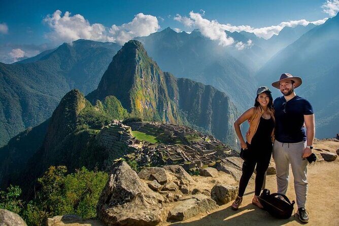 2-Day Short Inca Trail to Machu Picchu - What to expect as you descend toward Machu Picchu