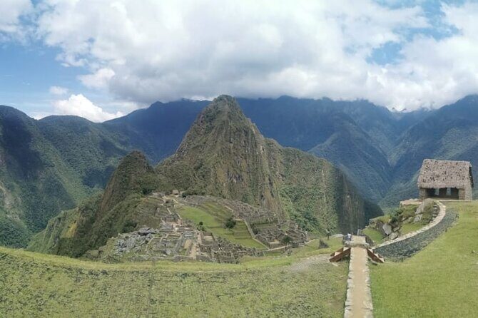 2-Day Tour in Sacred Valley and Machu Picchu from Cusco - Ollantaytambo for Two Hours, Then a Train Ride That Changes the Pace