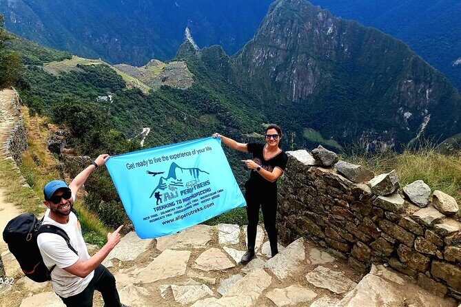 2 Days and 1 Night Tour of Inca Trail to Machu Picchu - Cusco to KM 104: why the 4:00 am start makes sense
