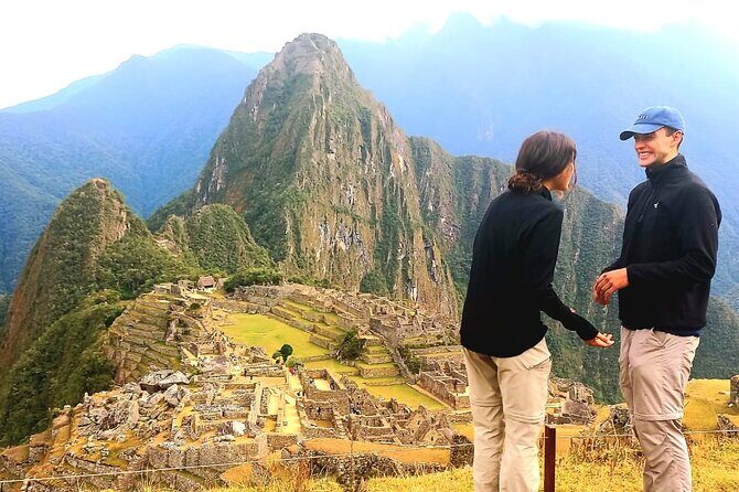 2 Days and 1 Night Tour of Inca Trail to Machu Picchu - Chachabamba and Wiñay Wayna: the Trail’s meaning in small ruins