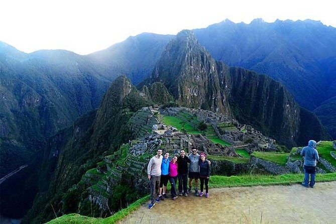 2 Days Machu Picchu Tour from Cusco - Private guide in practice: English support and deep Inca context