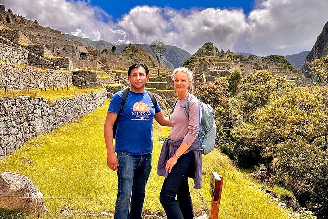 2D1N: Sacred Valley Tour and Machupicchu by Train - Machu Picchu guided circuit: what to expect in 2 to 2.5 hours