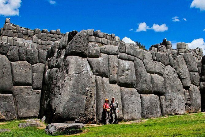 4-Day: All Included Excursion City Tour, Sacred Valley & MachuPicchu - Day 2: Sacred Valley ruins, buffet lunch in Urubamba, and the train night