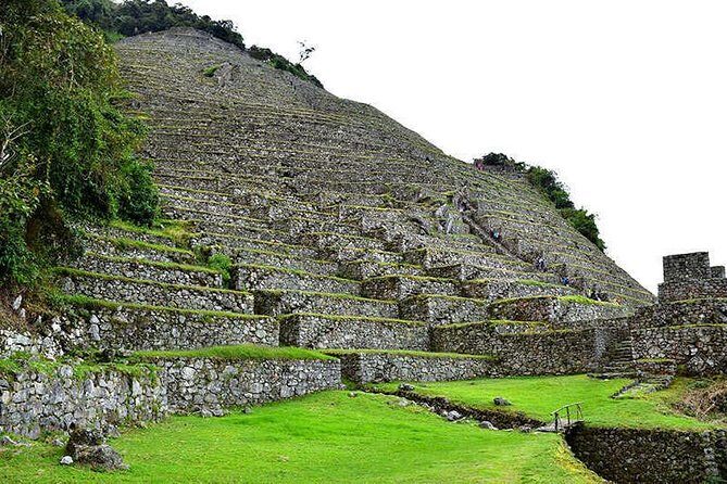 4-Day Classic Inca Trail to Machu Picchu - Day 3: Runkurakay, Sayacmarca Ruins, and Phuyupatamarca Views