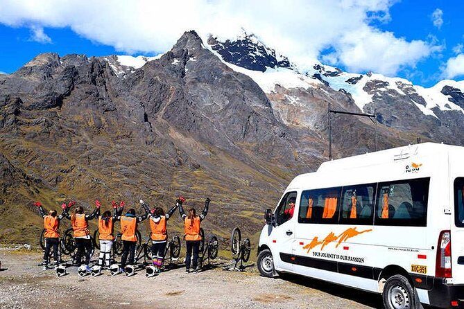 4-Day Inca Jungle Tour: Machu Picchu Biking, Rafting, and Zipline - Day 2: Inca Trail remnants, coffee fruit breaks, and Cocalmayo hot springs