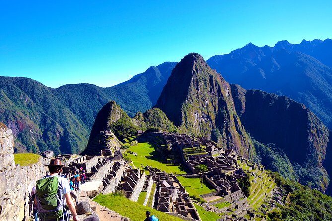 4 Day - Inca Trail to Machu Picchu - Group Service - From Cusco to Km82: that 4:30 am start makes sense