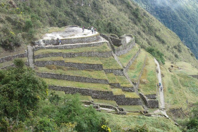 4 Day - Inca Trail to Machu Picchu - Group Service - Day 4 (5 km) to Machu Picchu: Inti Punku before sunrise