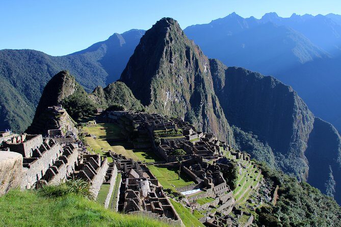 4 Day - Inca Trail to Machu Picchu - Group Service - The service that makes the trek feel manageable: guides, porters, and meals
