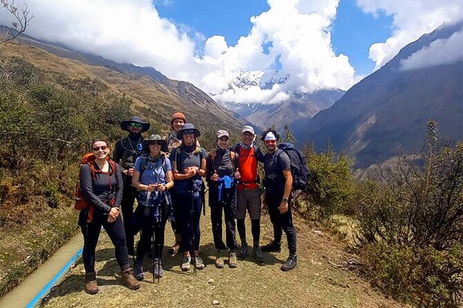 4-Day Salkantay Trek with Sky Camp Stay - Day 3: High jungle views, coffee farm hands-on time, then Hidroeléctrica to Aguas Calientes