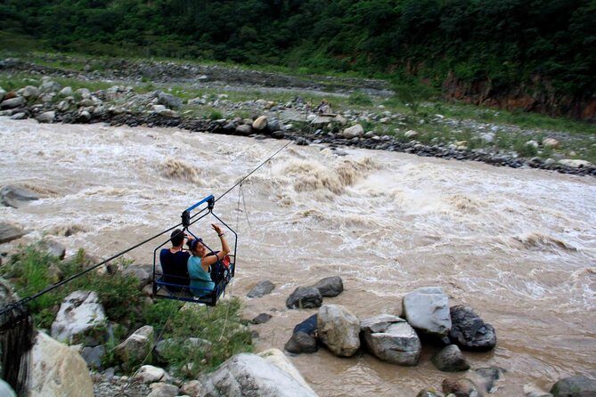 4 Days Inca Jungle to Machu Picchu Standard - Day 1: Conde Travel, Abra Málaga by Bike, and Santa María River Time
