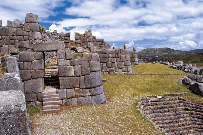7-Day: Sacred Valley, MachuPichu, Rainbow Mountain, Humantay Lake - A value check for $769.50 in Peru logistics
