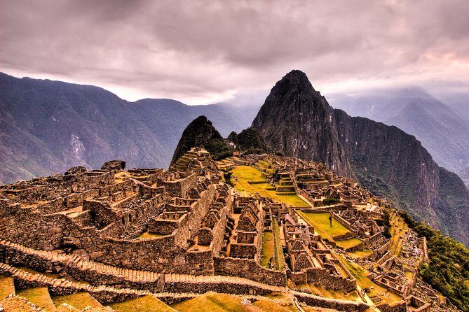 7-Day Tour from Cusco with Machu Picchu and Rainbow Mountain - Day 2: Sacred Valley Highlights, Lunch in Urubamba, Then the Train to Aguas Calientes