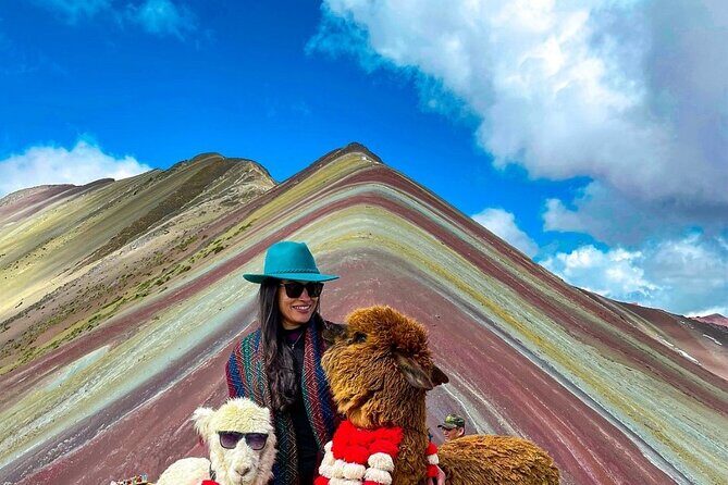 Andean Getaway 5 Days to Machu Picchu - Day 1 in Cusco: Cathedral art, Qorikancha, and the Inca “power sites”