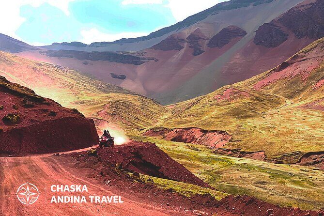 ATVs in Rainbow Mountain and Red Valley - The Vinicunca part: short walk, huge altitude