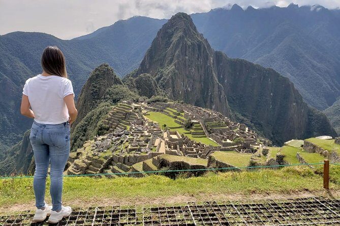 City Tour and Machu Picchu 3 Days - 2 Nights - Sacsayhuamán: huge stones, tight joints, and Inti Raymi’s setting