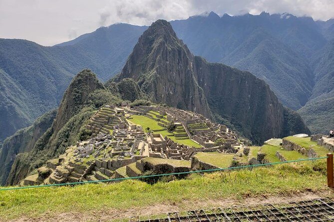 City Tour and Machu Picchu 3 Days - 2 Nights - Puka Pukara: terraces, aqueducts, and a military control vibe