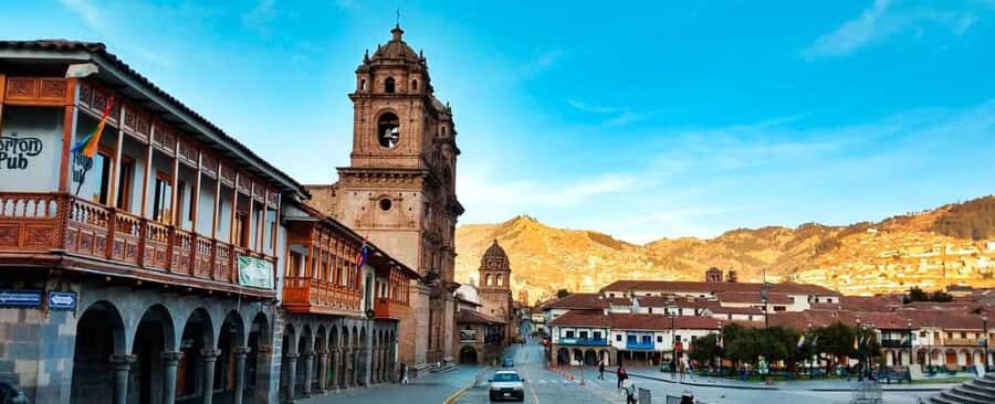 City Tour Cusco Qoricancha Sacsayhuaman y Tambomachay - Puka Pukara photo stop and scenic drive back into town