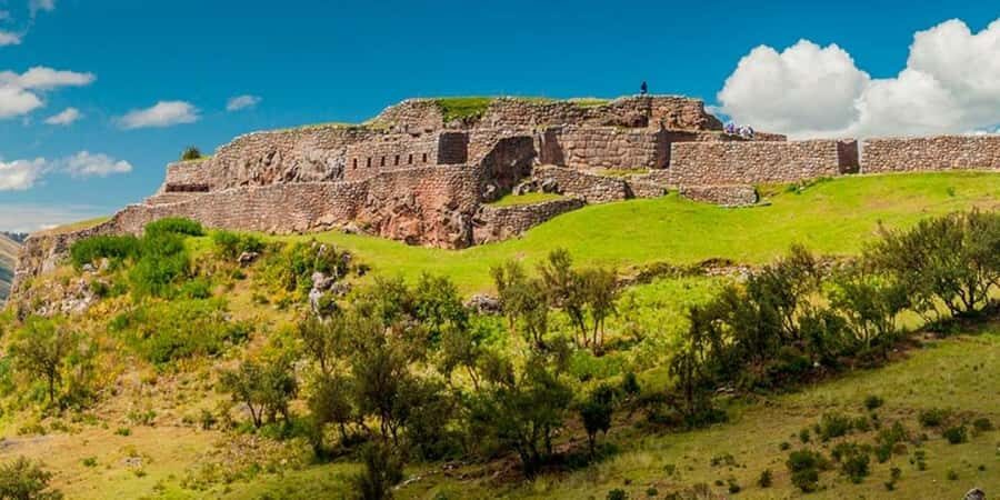 City Tour in Cusco: Qurikancha and Sacsayhuaman - Qenqo: Labyrinth Lines, an Amphitheater, and an Astronomical Angle