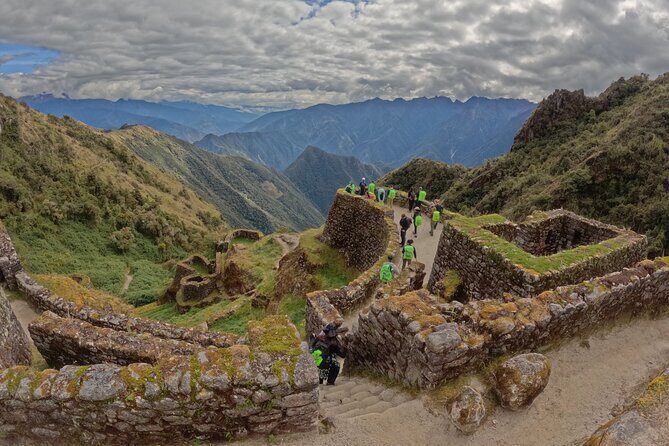 Classic Inca Trail Trek 4D/3N to Machu Picchu (Group Service) - Day 3: Phuyupatamarka and Intipata, then Wiñay Wayna to save energy