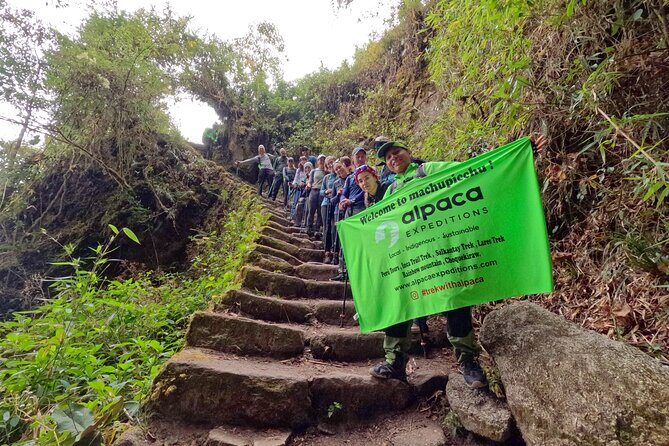 Classic Inca Trail Trek 4D/3N to Machu Picchu (Group Service) - Guides, porters, and the safety net you should care about on this trek