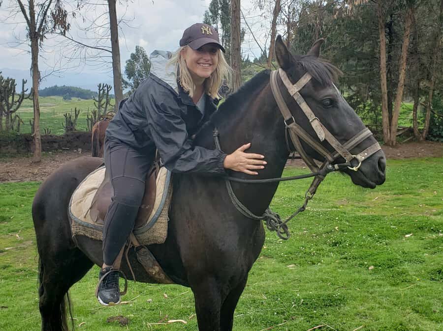 Cusco: 3-Hour Horse Riding Tour to the Temple of the Moon - Getting to Vieja Estancia Ranch: an organized start in Cusco