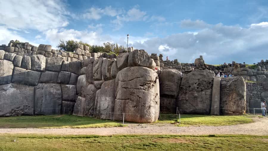 Cusco: 6-Hour City Highlights Tour - Sacsayhuaman Fortress: The Ruins Stop That Tends to Win People Over