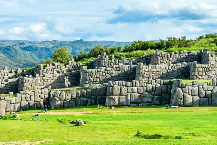 Cusco: City and Nearby Ruins 5-Hour Guided Tour - The Textile/Shopping Stop Near the End: Worth It or Wasted Time?