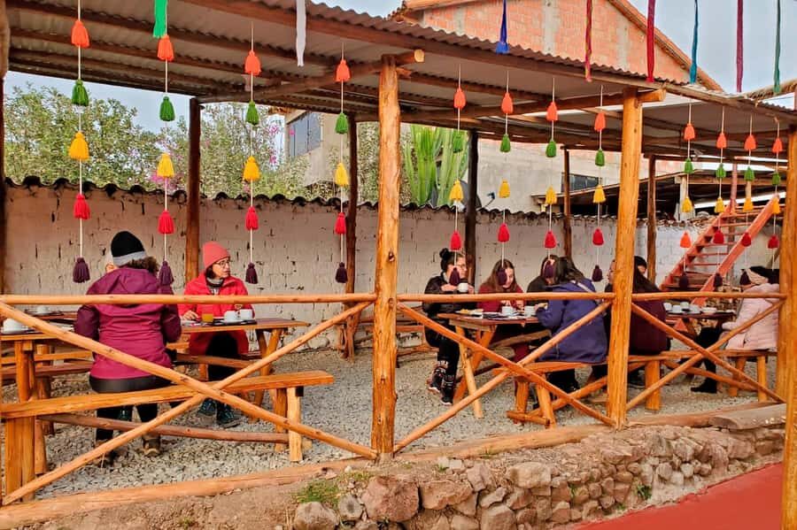 Cusco: Humantay Lake Tour with Breakfast and Buffet Lunch - Safety and Comfort: Small Details That Make a Big Difference