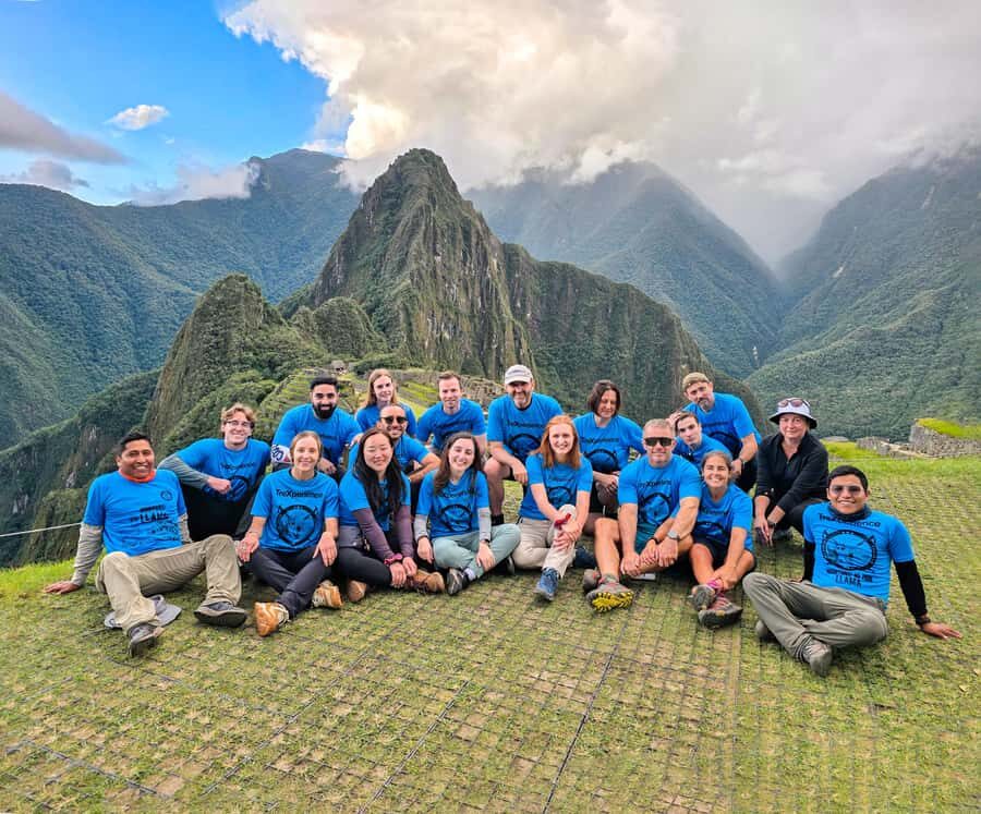 Cusco: Machu Picchu 2-Day Inca Trail with Panoramic Train - Chachabamba to Machu Picchu: day 1’s real arc