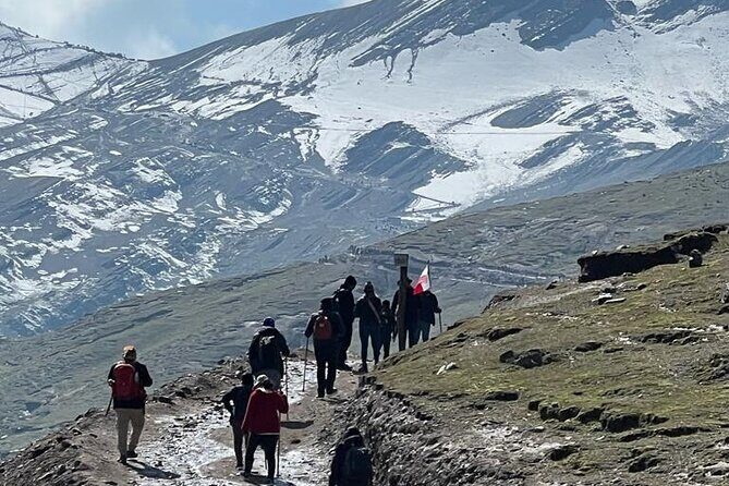 Cusco Magical Tour 9 Days in Group - Day 4: Pisac artisan market, Ollantaytambo, then train to the Machu Picchu hot springs