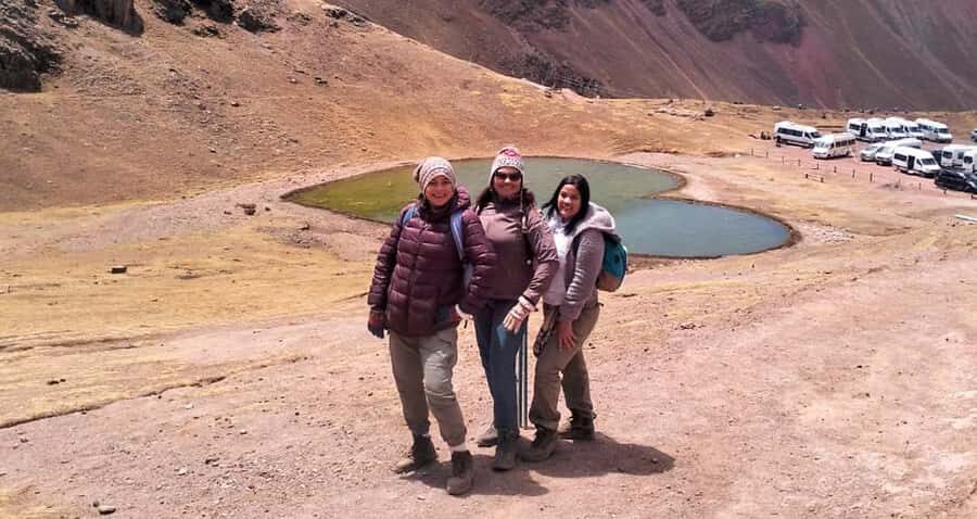 Cusco: Rainbow Mountain & Red Valley tour with Meals - The 3.5 km climb to Rainbow Mountain (5,220 m): what to expect