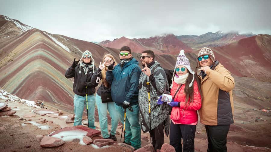 Cusco: Rainbow Mountain Tour and Red Valley Hike (Optional) - Horses are optional, but you handle it