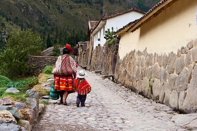 Cusco : Sacred Valley & Inca Trail to Machu Picchu 3 days - Trains, buses, and the real pace of the trip