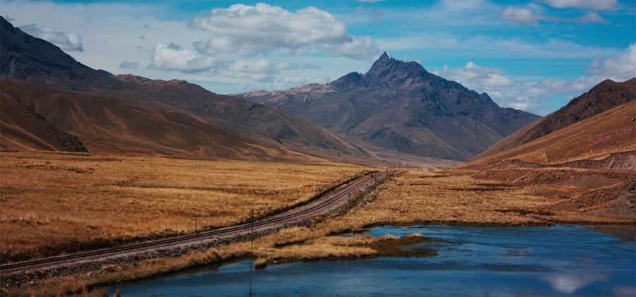Cusco: Scenic Route of the Sun to Puno with Buffet Lunch - The early start, timing, and how the ride stays comfortable