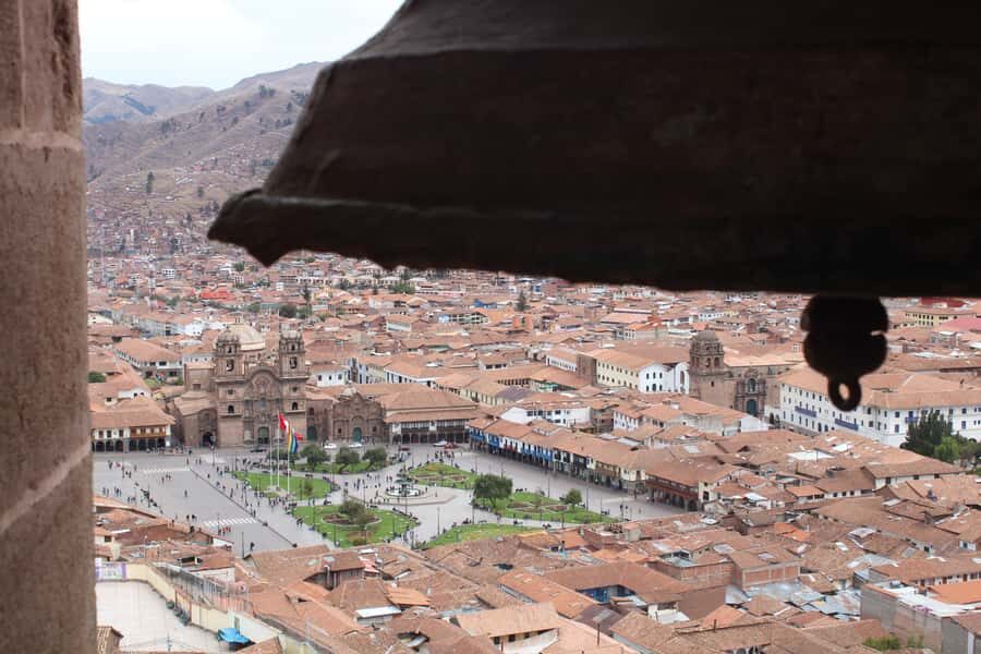 Cusco: Sightseeing Tour of the City on an Open-Top Bus - Mirador desde el Cristo Blanco: skyline payoff and a breather