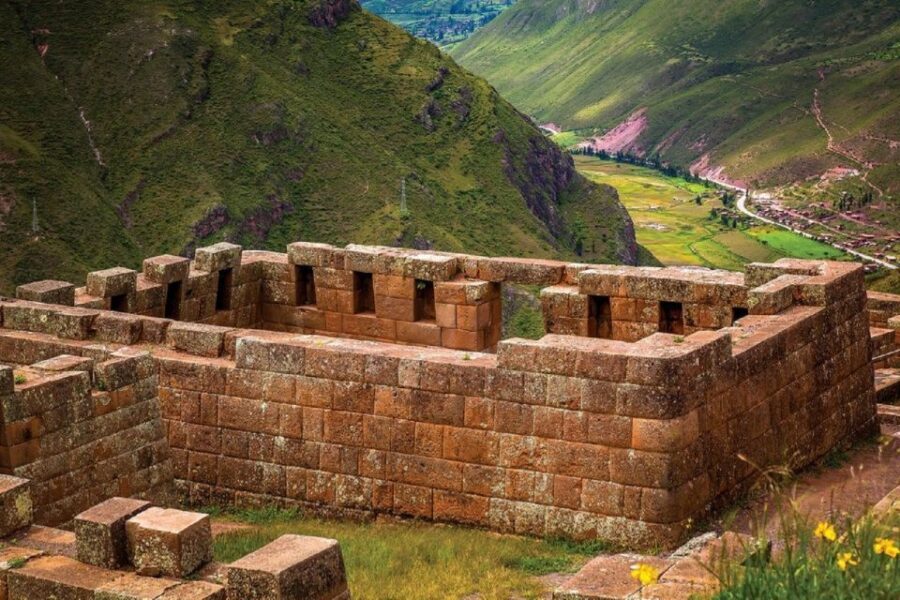Cusco Tourist Ticket and Sacred Valley Site Pass - Qorikancha and Cusco museums: why the art stops belong on your route