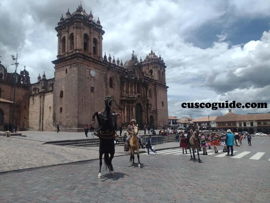 Cusco Walking Tour: Downtown, Sun Temple & San Blas Views - Why this 135-minute Cusco walk is smart for your first days